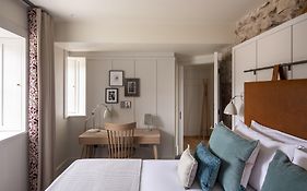 Abbey Strand Apartments, At Holyrood